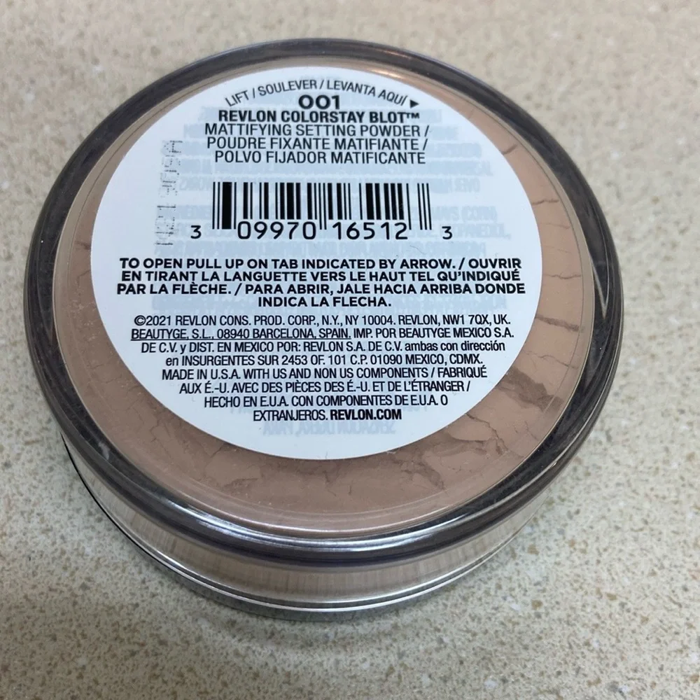 NEW Revlon Colorstay Blot Mattifying Setting Powder - Picture 2 of 3